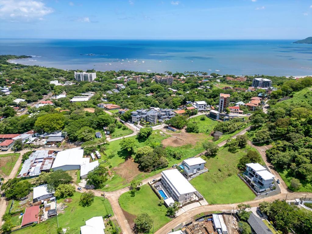 Tamarindo Beach, Prime Location, Fantastic Watersalt Pool & Cold Plunge, Family & Friends Exterior foto